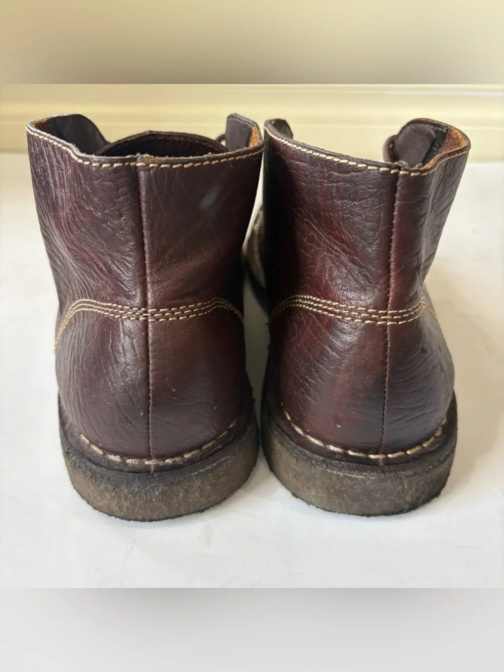 Duluth Trading Co Mens 9 M Brown Leather Chukka Boots Lace Up 39023
